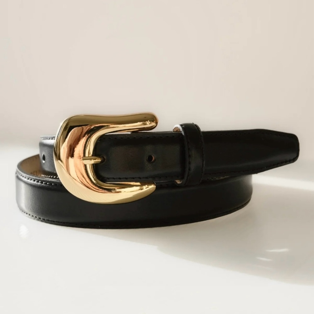 AUREUM Black Leather Belt with Gold Buckle
